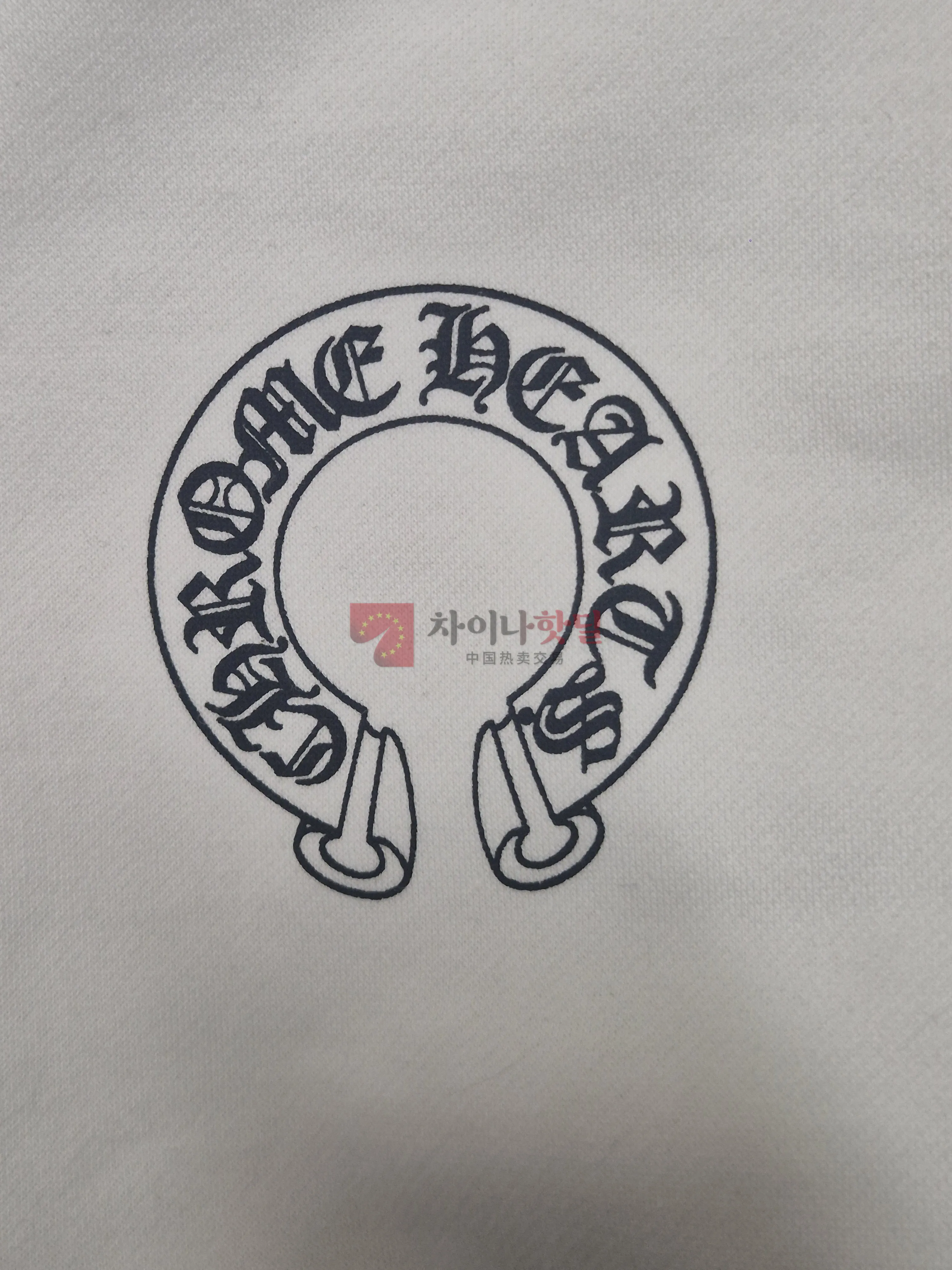 입고 다녀도 괜찮을까요...?